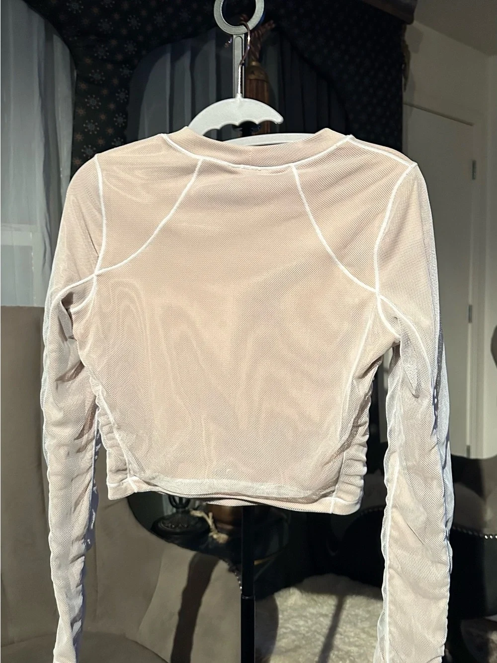 ALO Yoga skin tone